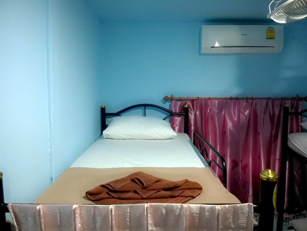 Baan Mook Anda Hostel Ko Lanta Quarto foto